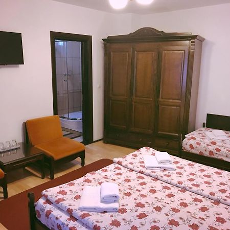 فندق سيفِسوارافي  Casa Cu Cerdac المظهر الخارجي الصورة