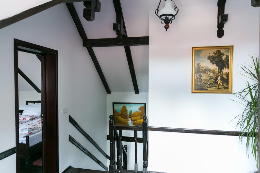 فندق سيفِسوارافي  Casa Cu Cerdac المظهر الخارجي الصورة