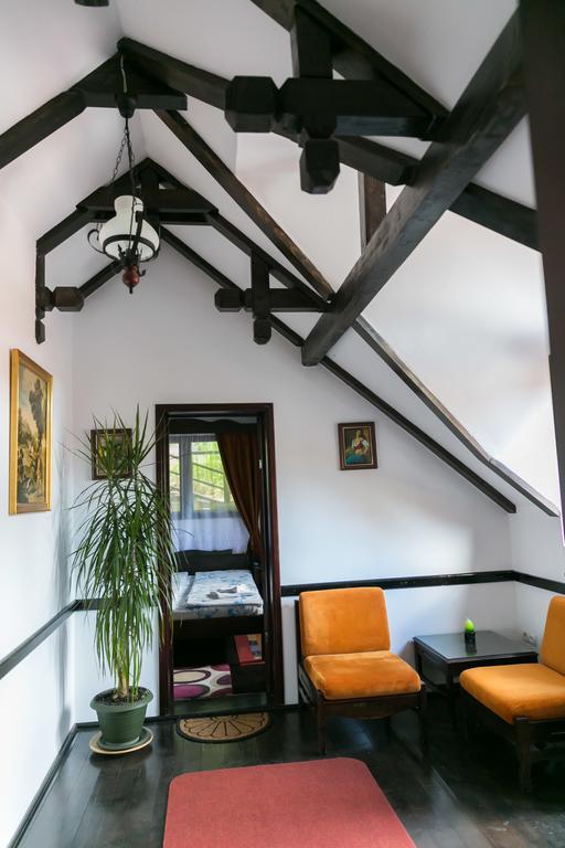 فندق سيفِسوارافي  Casa Cu Cerdac المظهر الخارجي الصورة