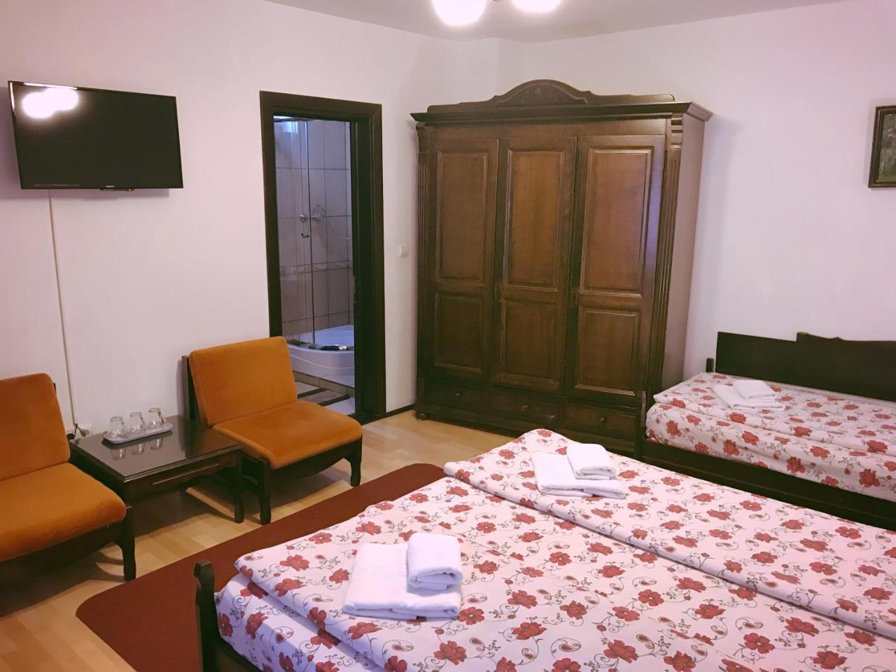 فندق سيفِسوارافي  Casa Cu Cerdac المظهر الخارجي الصورة